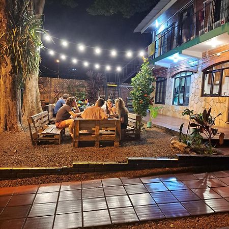 Benteveo Hostel Iguazu Puerto Iguazú Dış mekan fotoğraf