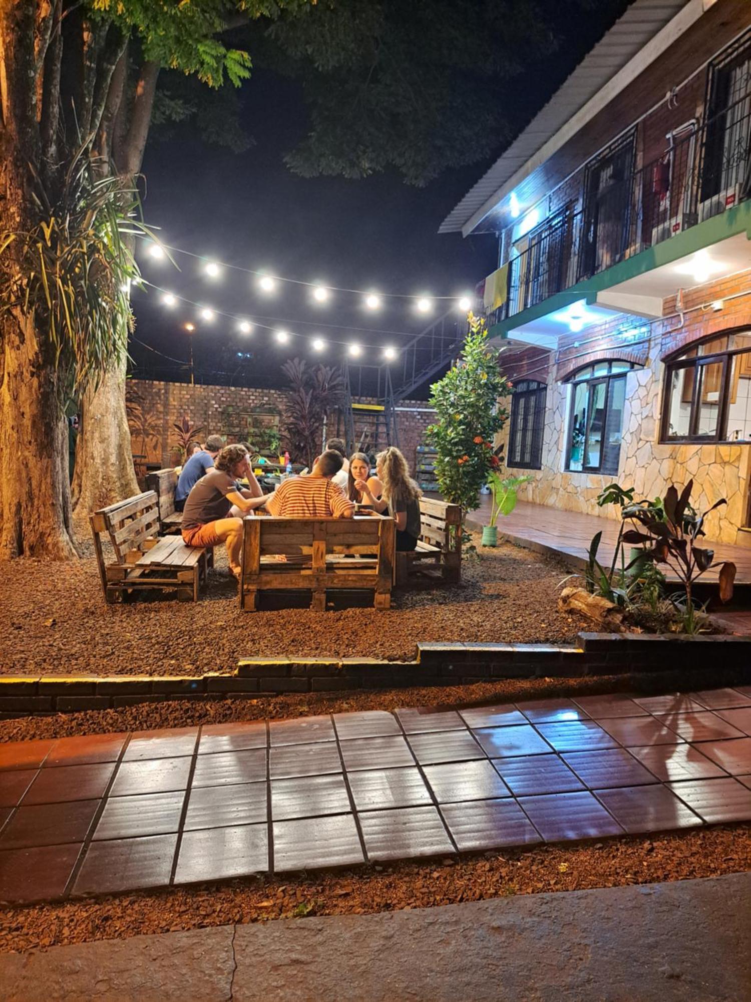 Benteveo Hostel Iguazu Puerto Iguazú Dış mekan fotoğraf